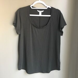 Athleta Womens Move With Ease Tee Size: SP